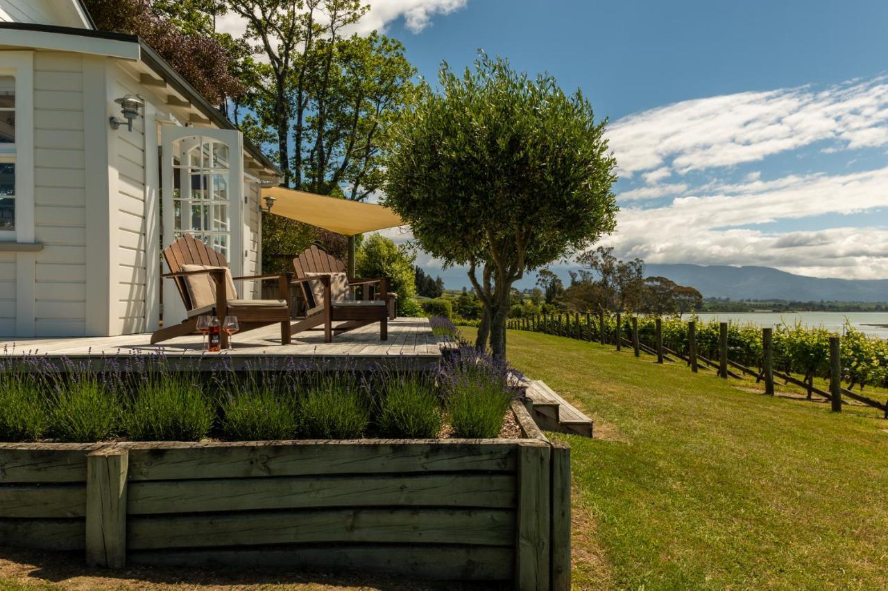 Kina Beach Cottages Tasman 外观 照片