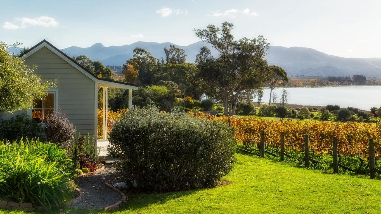 Kina Beach Cottages Tasman 外观 照片